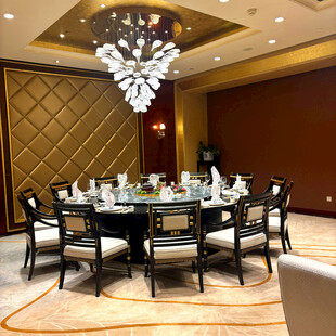 豪华中式圆桌宴会场景