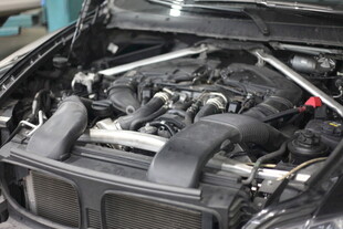 汽车发动机细节特写