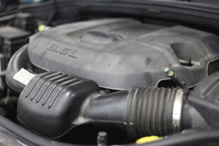 汽车发动机特写