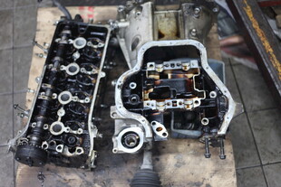 汽车发动机零件拆解展示