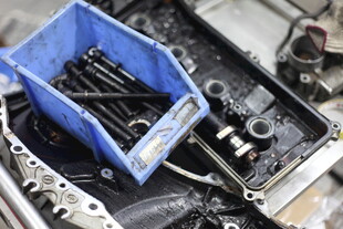 汽车维修零件工具场景