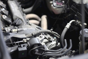 汽车发动机细节特写