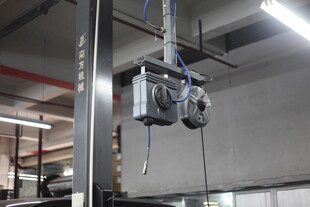 工厂内的电动葫芦设备