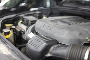 汽车发动机特写