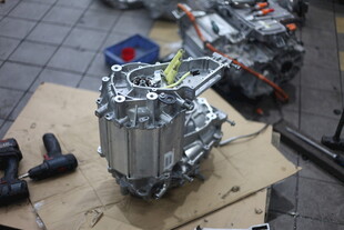 汽车变速器拆解展示