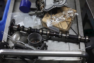 汽车发动机维修零件工具