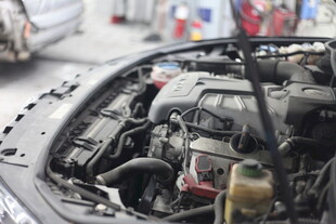 汽车发动机特写