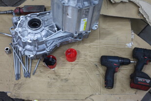 汽车零件维修工具展示