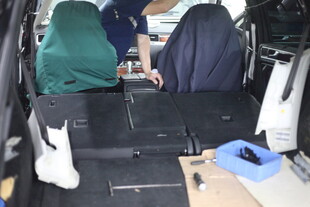 汽车内饰改装现场