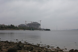 阴天海边建筑景观