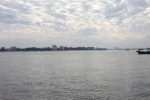 湛江海滨开阔水域风景