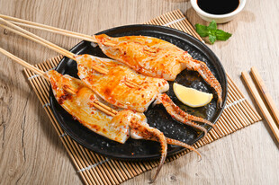烤鱿鱼串