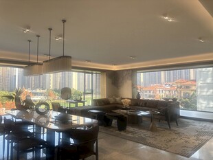 现代风格餐厅室内场景