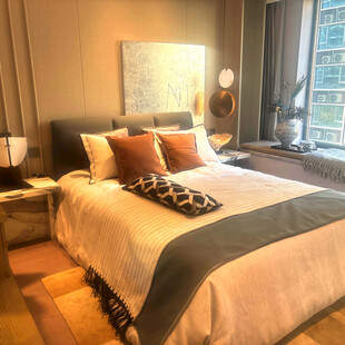 现代简约风格温馨卧室