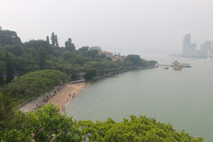厦门鼓浪屿海滨风光  