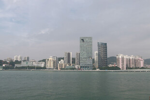 厦门鼓浪屿城市滨水天际线景观