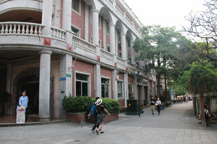 厦门鼓浪屿复古风格街道建筑景观