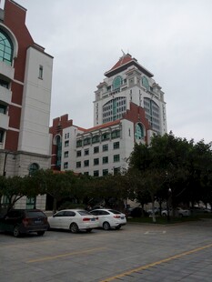  厦门大学