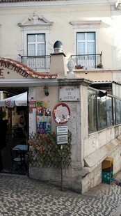 欧洲小镇街边的特色小店
