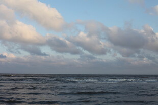 海上天空的梦幻云彩