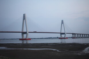 跨海大桥远景