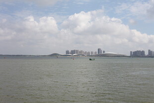 海上城市景观远景