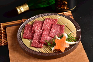 牛肉刺身拼盘