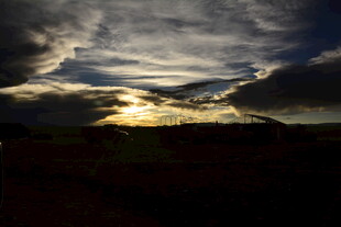 日落时分的壮丽云层景观