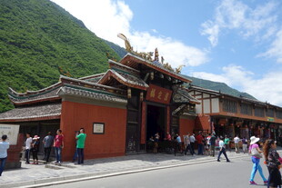 古色古香的中式建筑大门