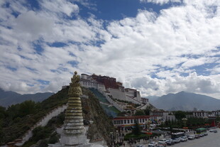 布达拉宫壮丽景观