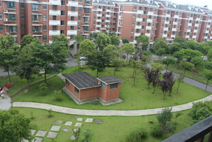 小区内的绿化与休闲区域