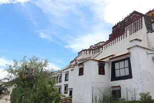 西藏传统建筑外观