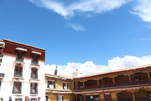 藏式风格建筑庭院景观