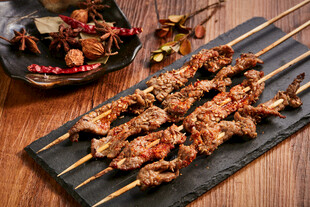 美味烤牛肉串