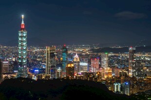 台北璀璨夜景俯瞰图
