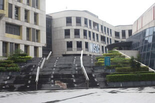 现代校园阶梯式建筑景观