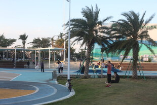 海滨休闲广场场景