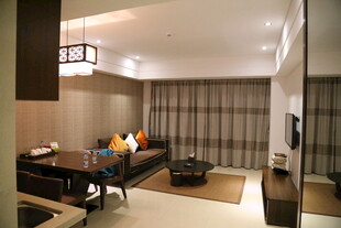 现代简约风格客厅一角