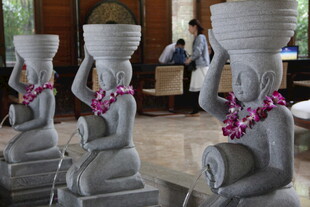 传统舞蹈表演中的特色造型