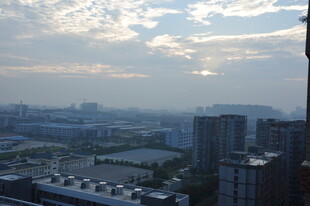 城市天际线 云端下的繁华