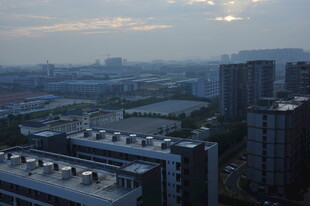 城市天际线俯瞰景观