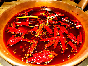 麻辣鲜香的红油火锅底料