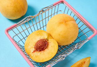 购物车中的黄桃