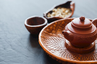 茶壶与茶具组合