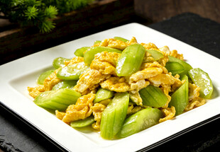 黄瓜炒鸡蛋