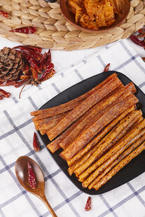 美味辣条摆拍展示