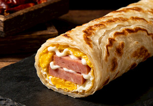 火腿鸡蛋卷饼