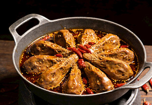 锅中美味卤鸭