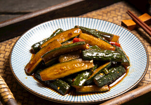 酱腌黄瓜条