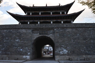 中式古城门建筑景观